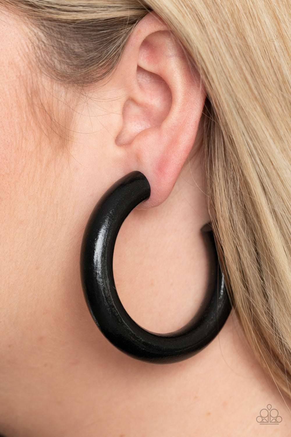 Paparazzi ♥ I WOOD Walk 500 Miles - Black ♥  Earrings