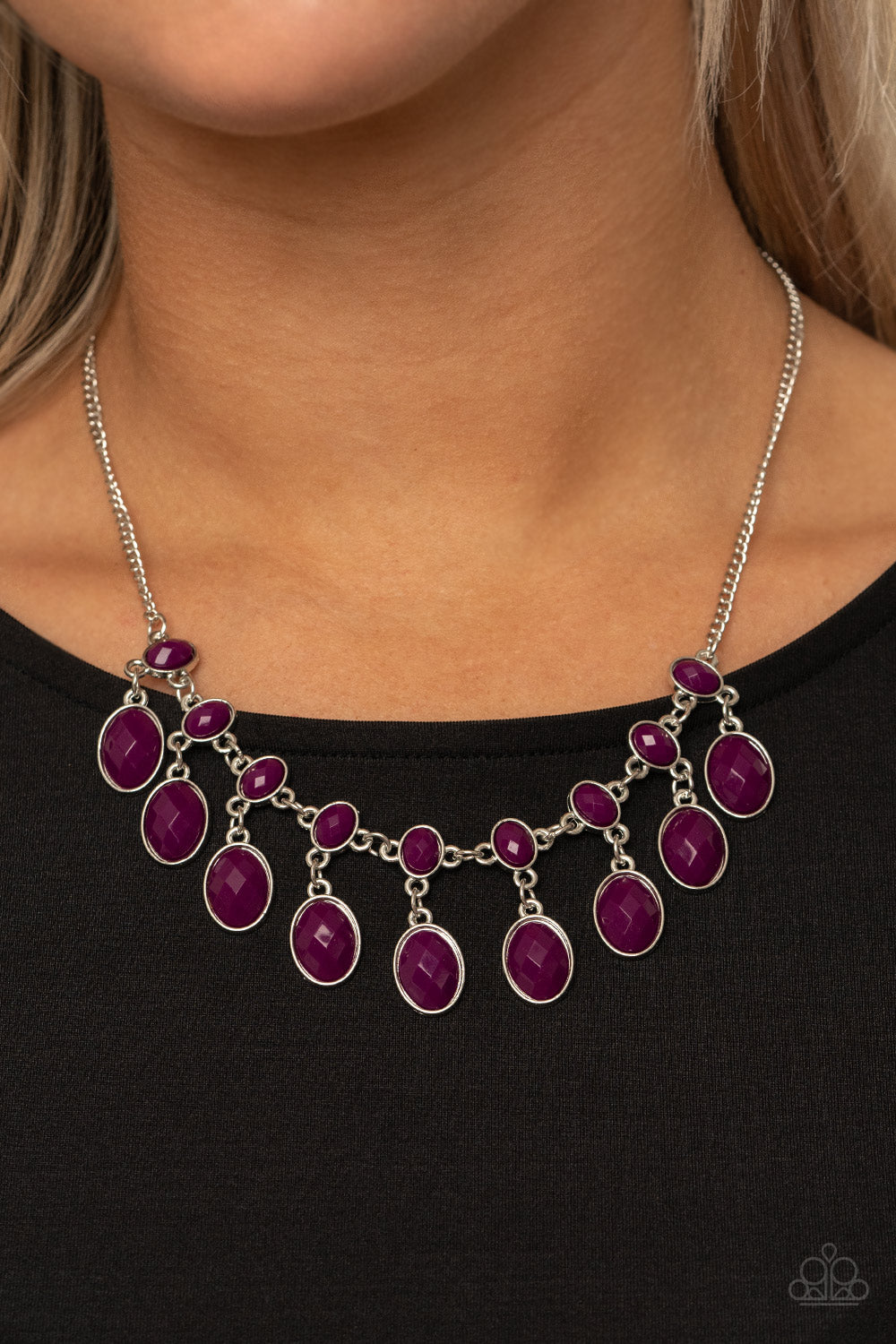 Paparazzi ♥ Lady of the POWERHOUSE - Purple ♥  Necklace