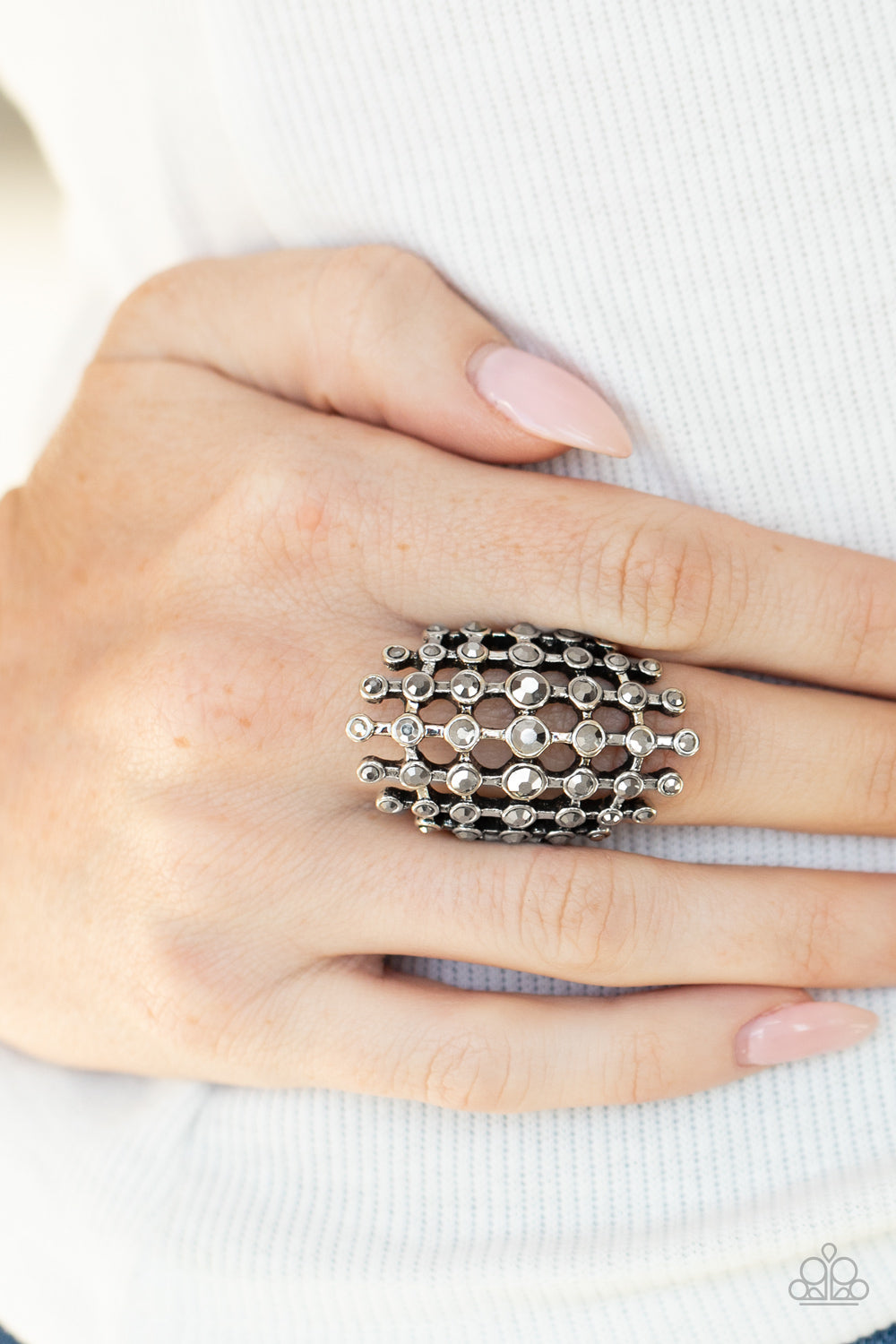 Paparazzi ♥ Fiercely Flashy - Silver ♥  Ring