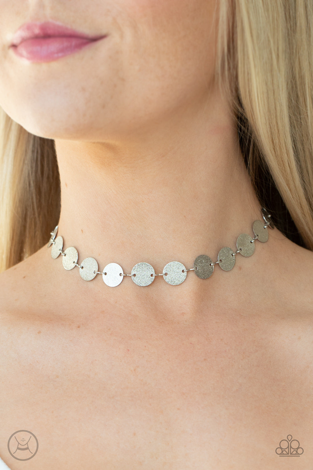 Paparazzi ♥ Reflection Detection - Silver ♥  Necklace