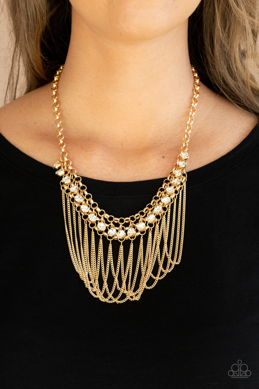 Paparazzi ♥ Flaunt Your Fringe - Gold ♥  Necklace
