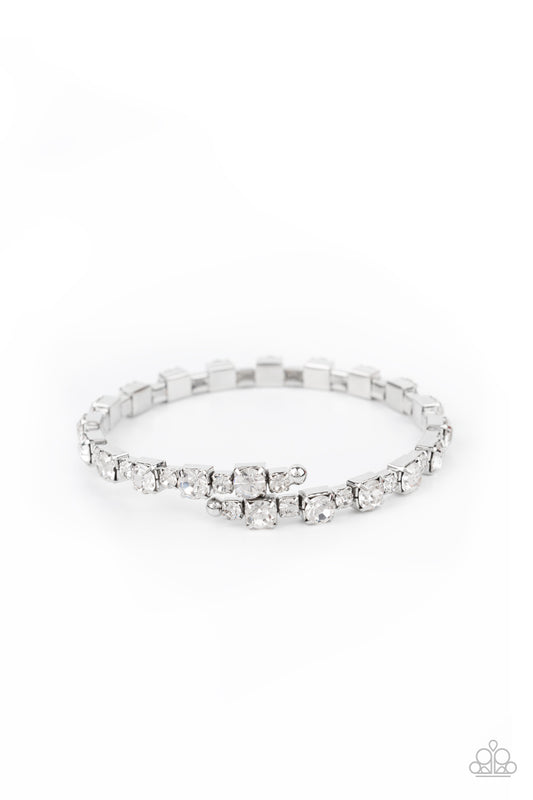 photo-op-white-p9re-wtxx-418xx