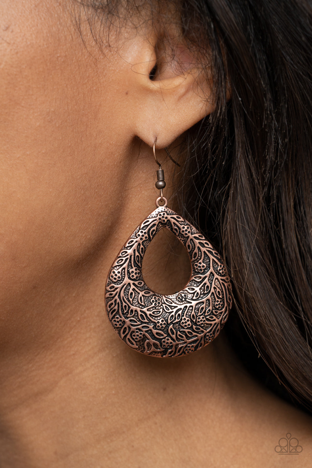 Paparazzi ♥ Flirtatiously Flourishing - Copper ♥  Earrings
