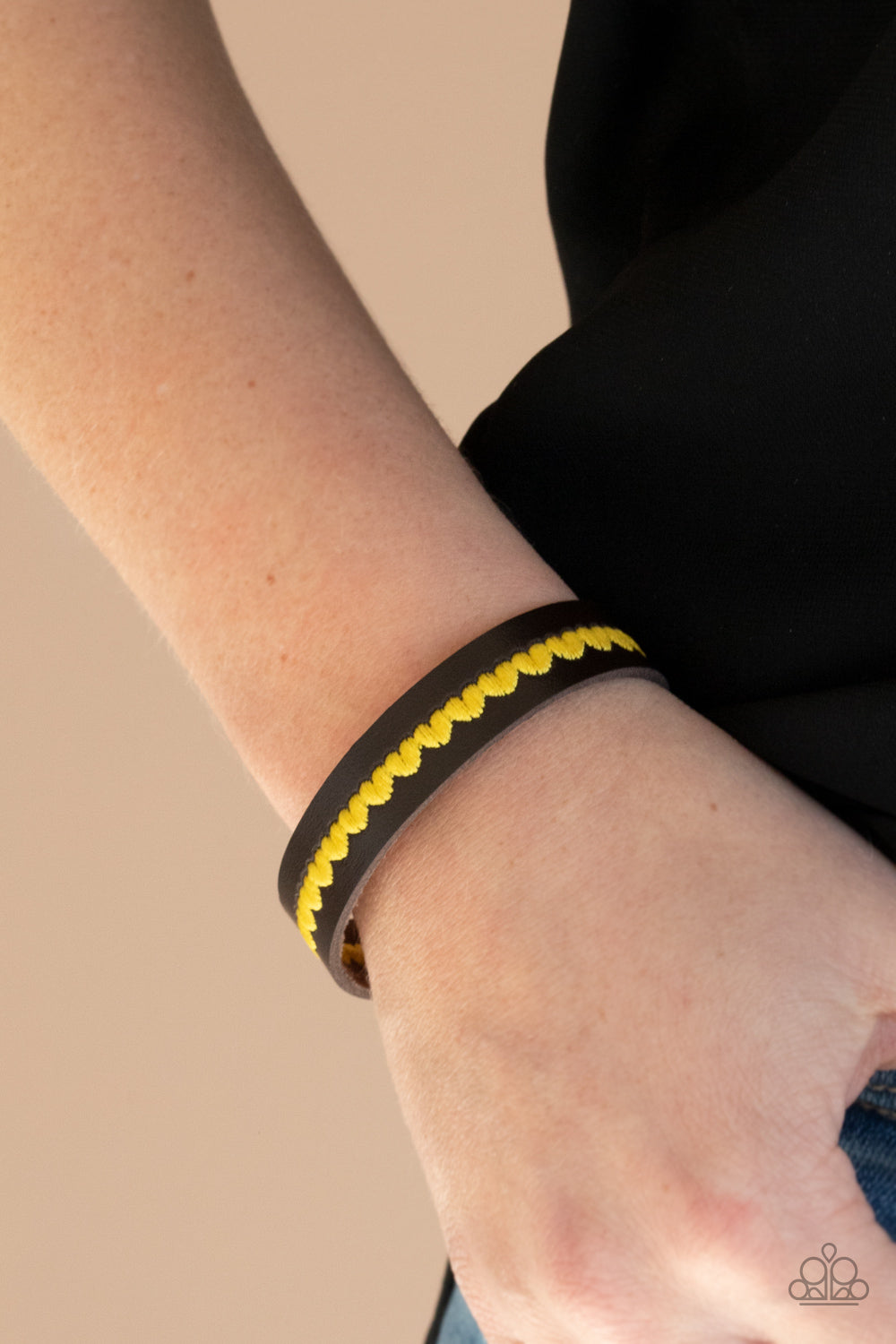 Paparazzi ♥ Made With Love - Yellow ♥  Bracelet
