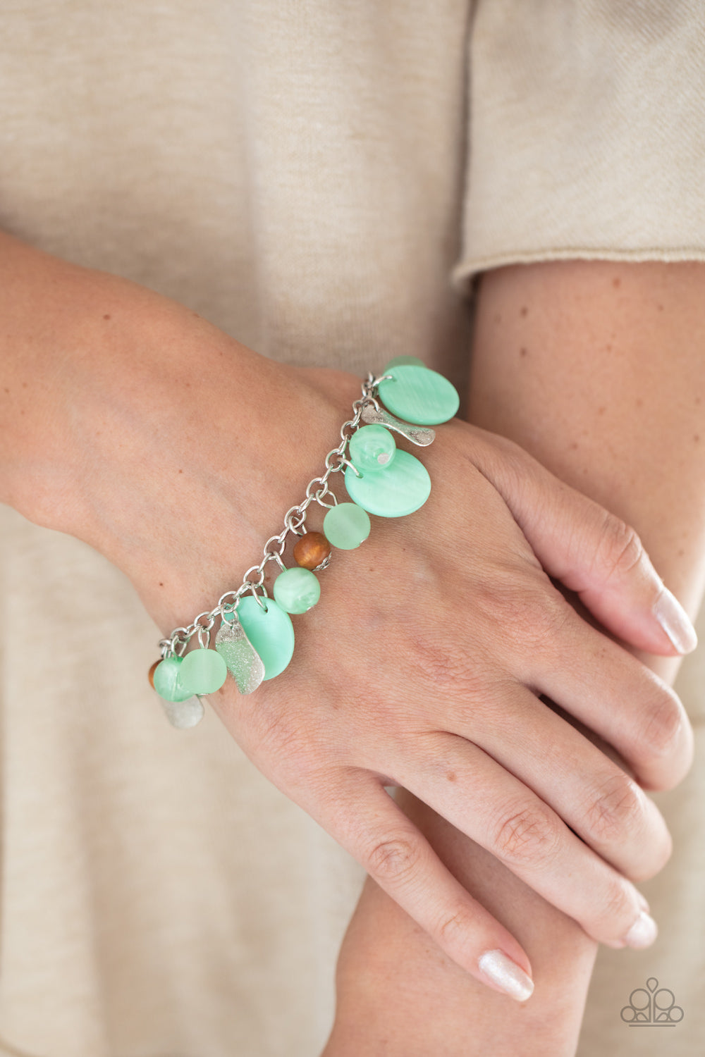 Paparazzi ♥ Springtime Springs - Green ♥  Bracelet