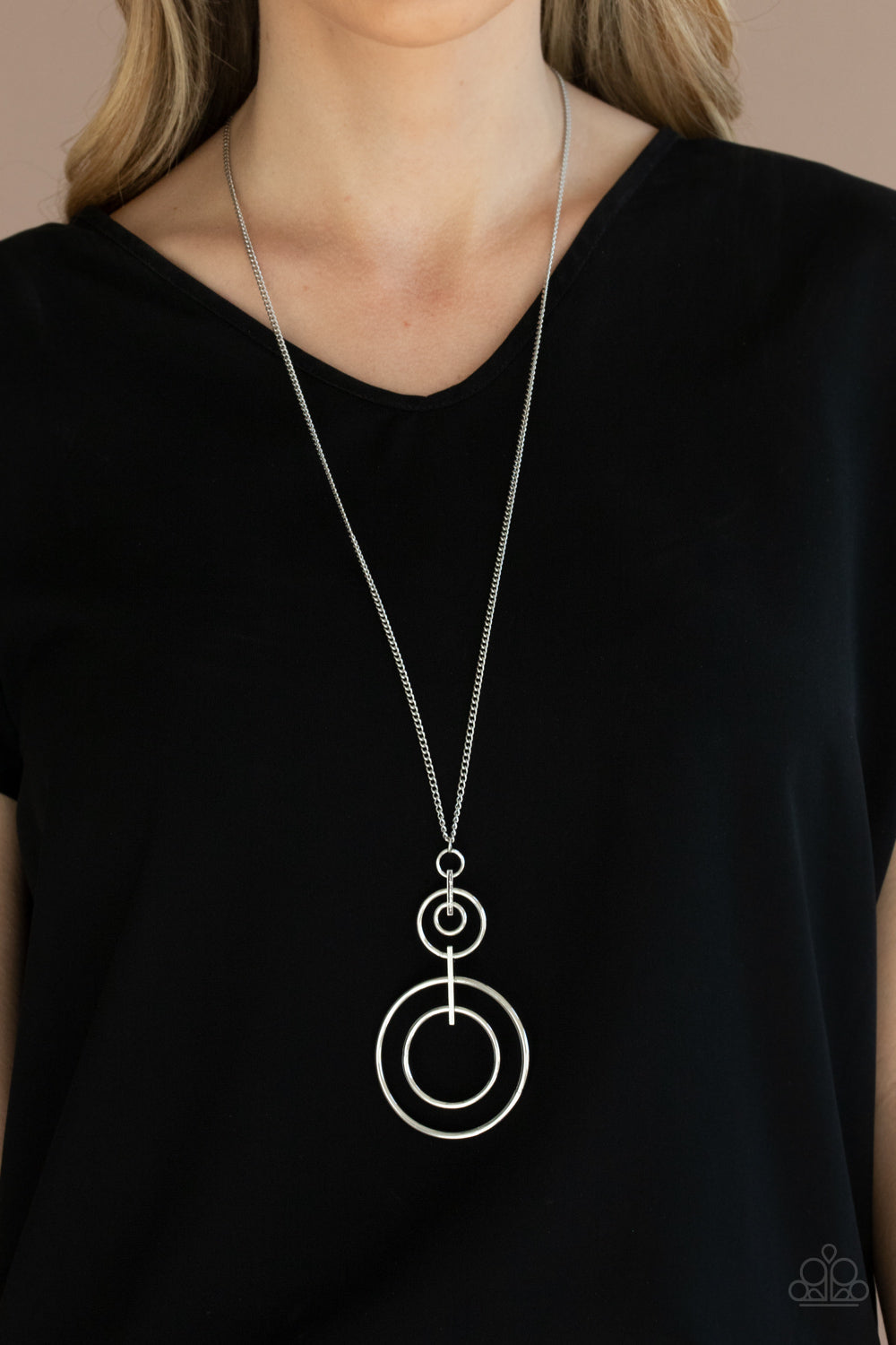 Paparazzi ♥ The Inner Workings - Silver ♥  Necklace