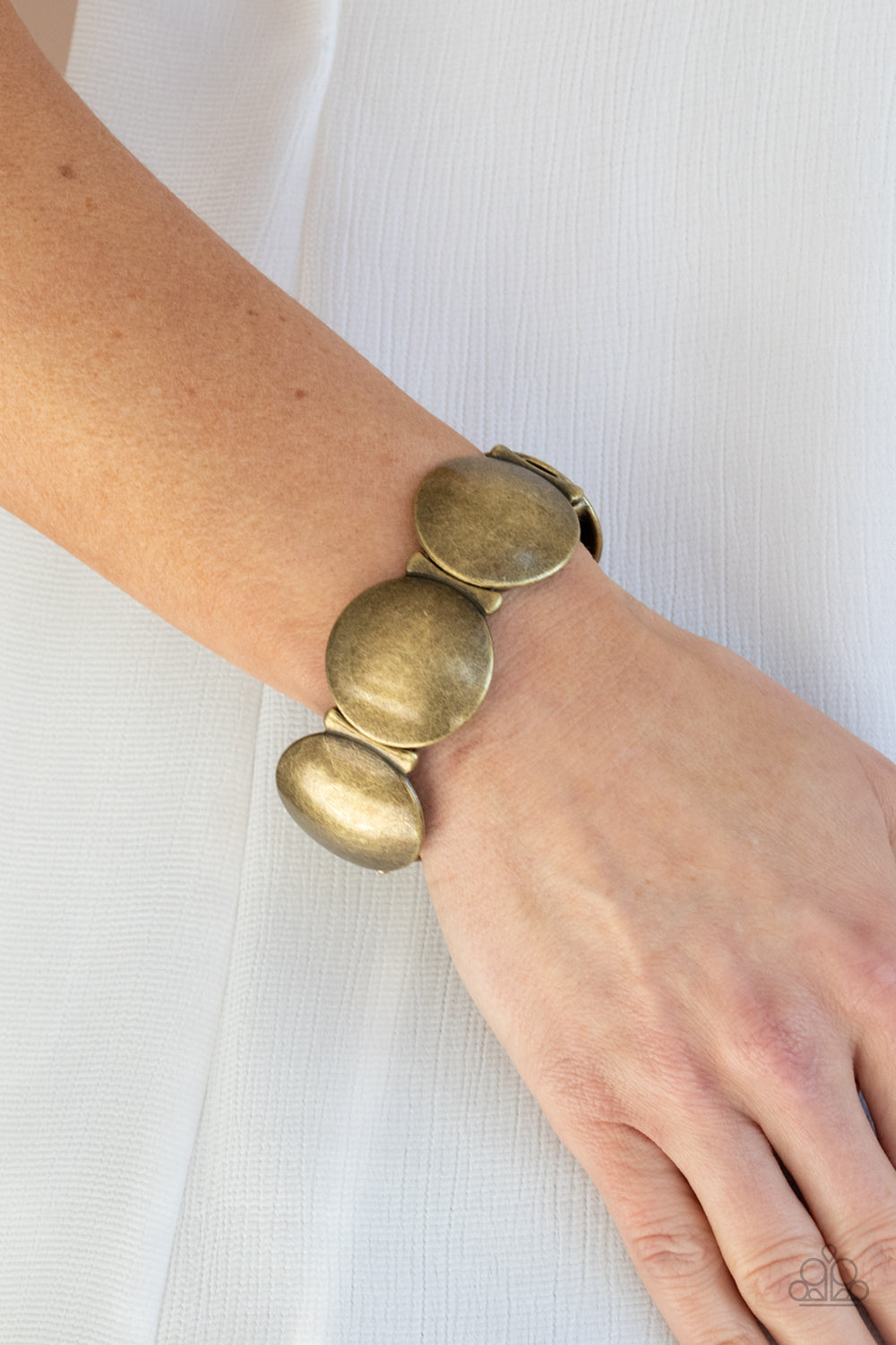 Paparazzi ♥ Going, Going, GONG! - Brass ♥  Bracelet