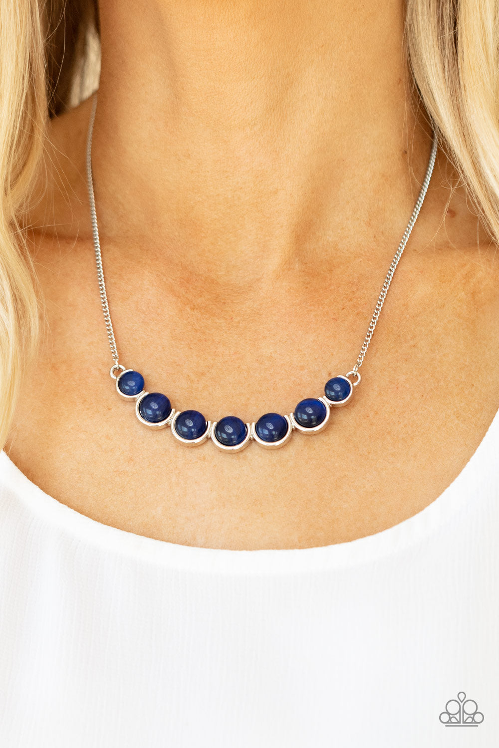 Paparazzi ♥ Serenely Scalloped - Blue ♥  Necklace