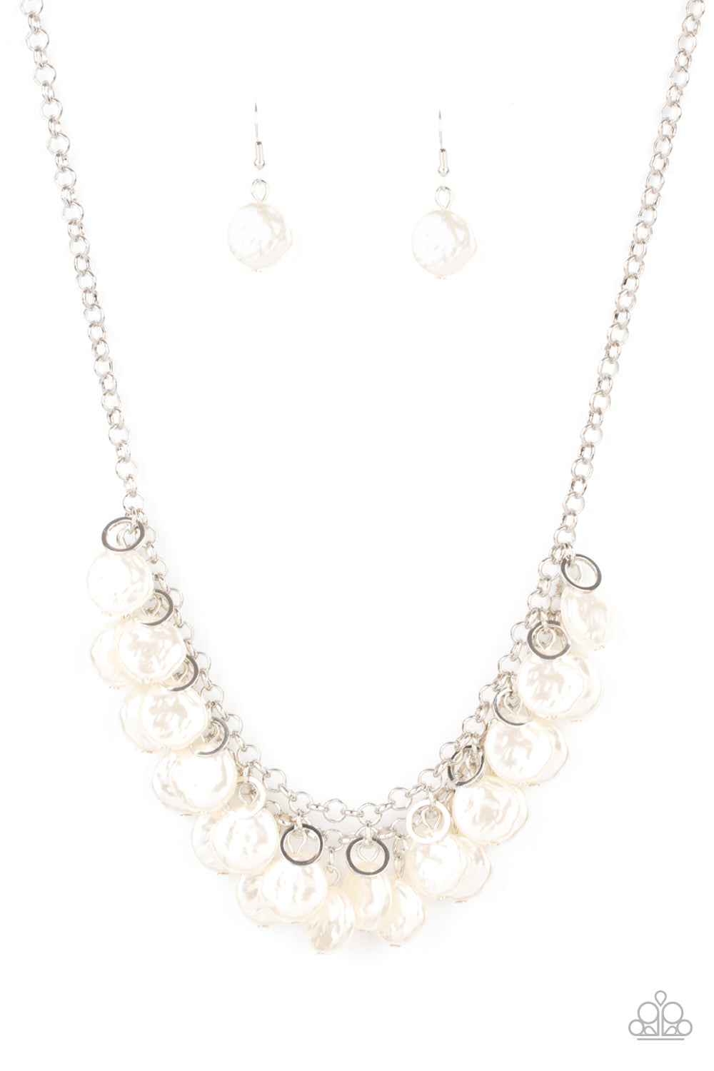 beachfront-and-center-white-p2st-wtxx-086xx