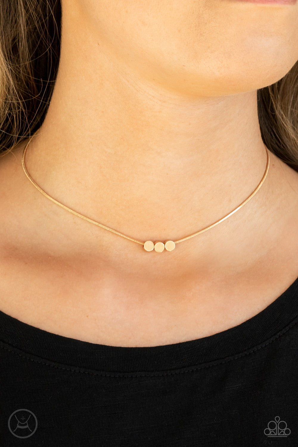Paparazzi ♥ Dynamically Dainty - Gold ♥  Necklace