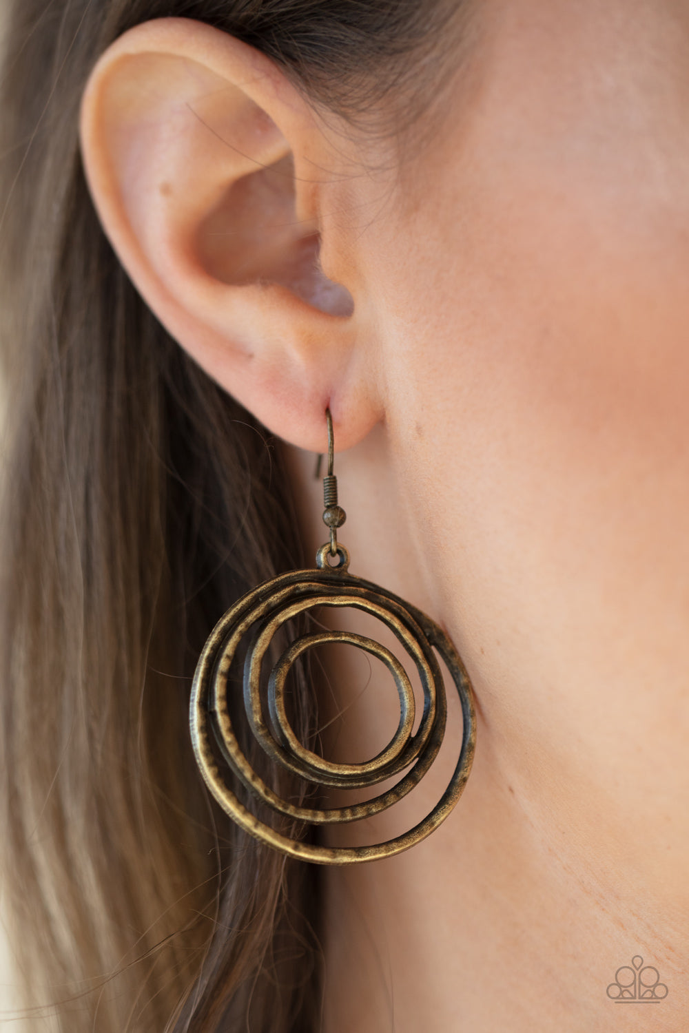 Paparazzi ♥ Spiraling Out of Control - Brass ♥  Earrings