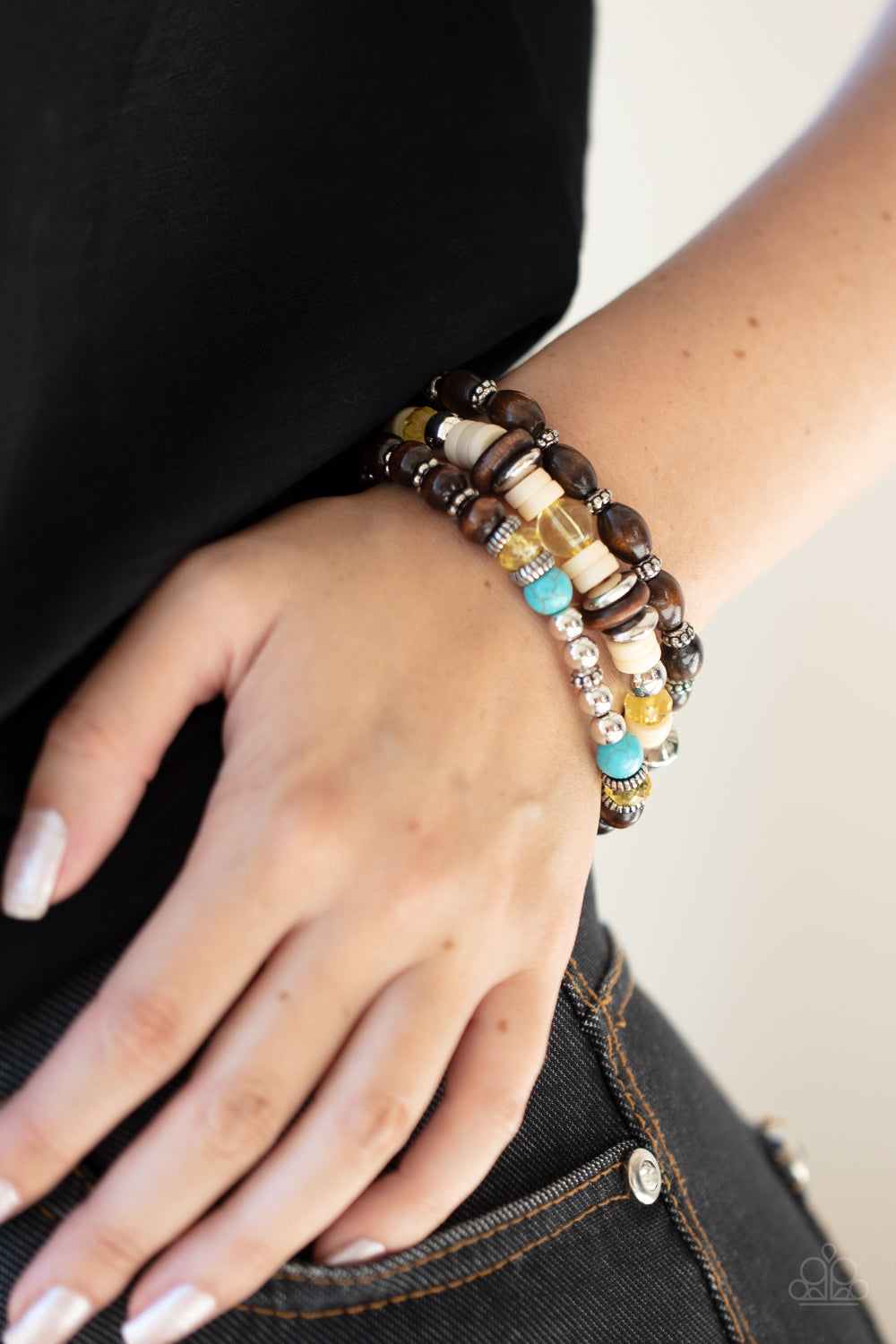Paparazzi ♥ Belongs In The Wild - Yellow ♥  Bracelet