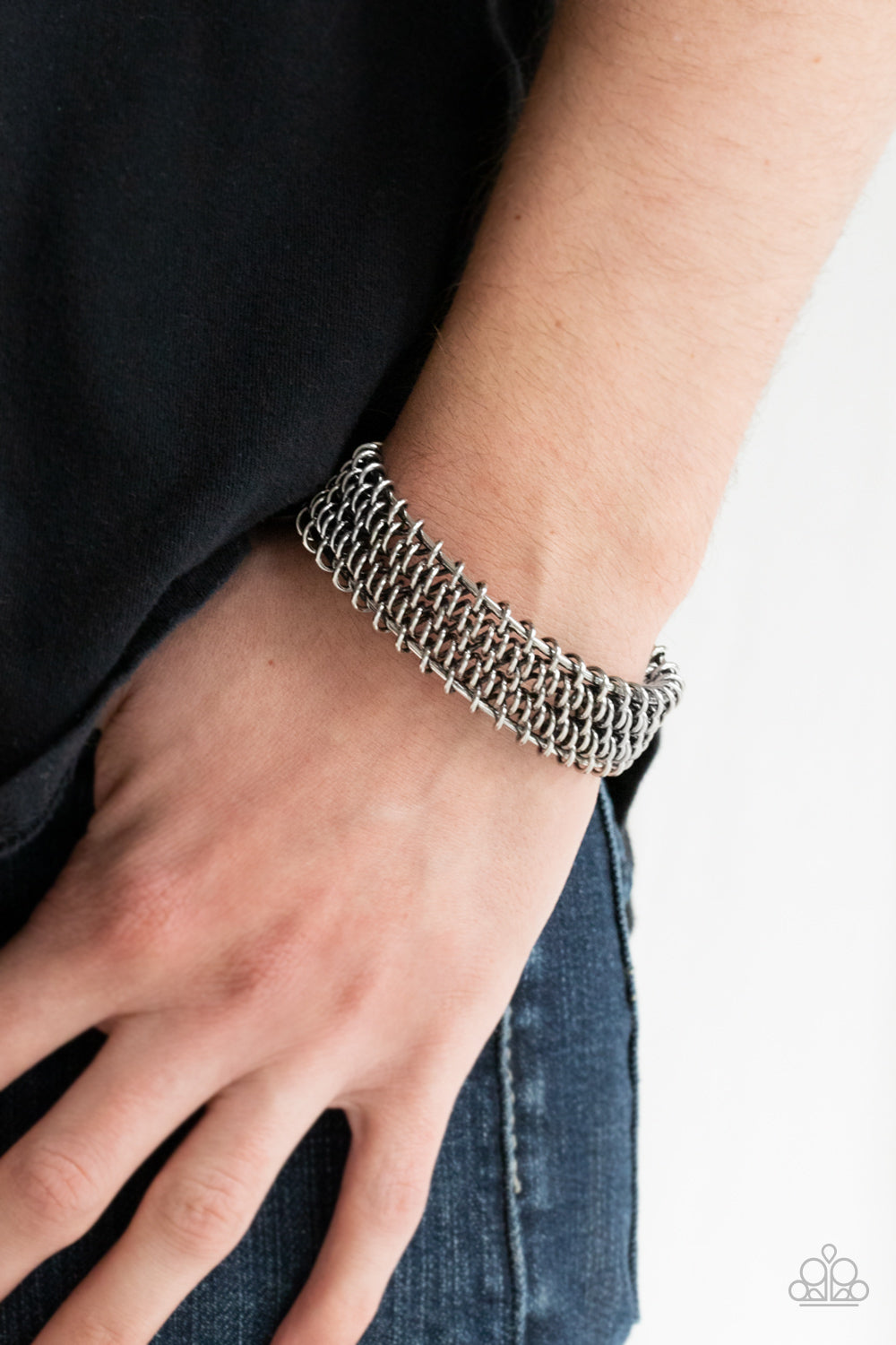 Paparazzi ♥ Gridlock - Silver ♥  Mens Bracelet
