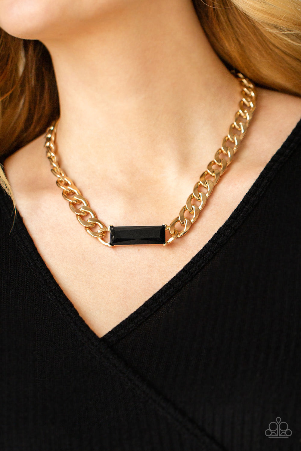 Paparazzi ♥ Urban Royalty - Gold ♥  Necklace