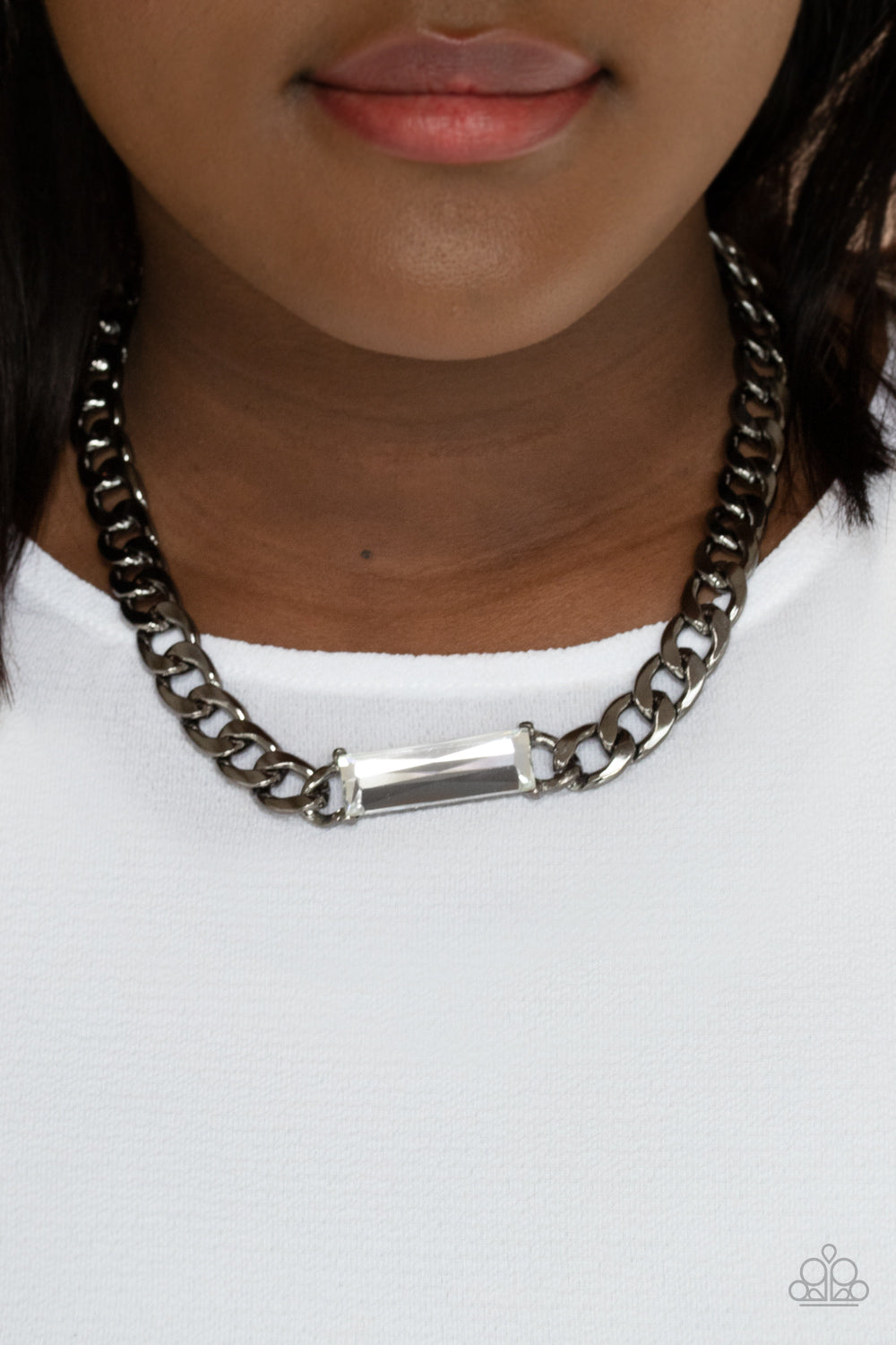 Paparazzi ♥ Urban Royalty - Black ♥  Necklace