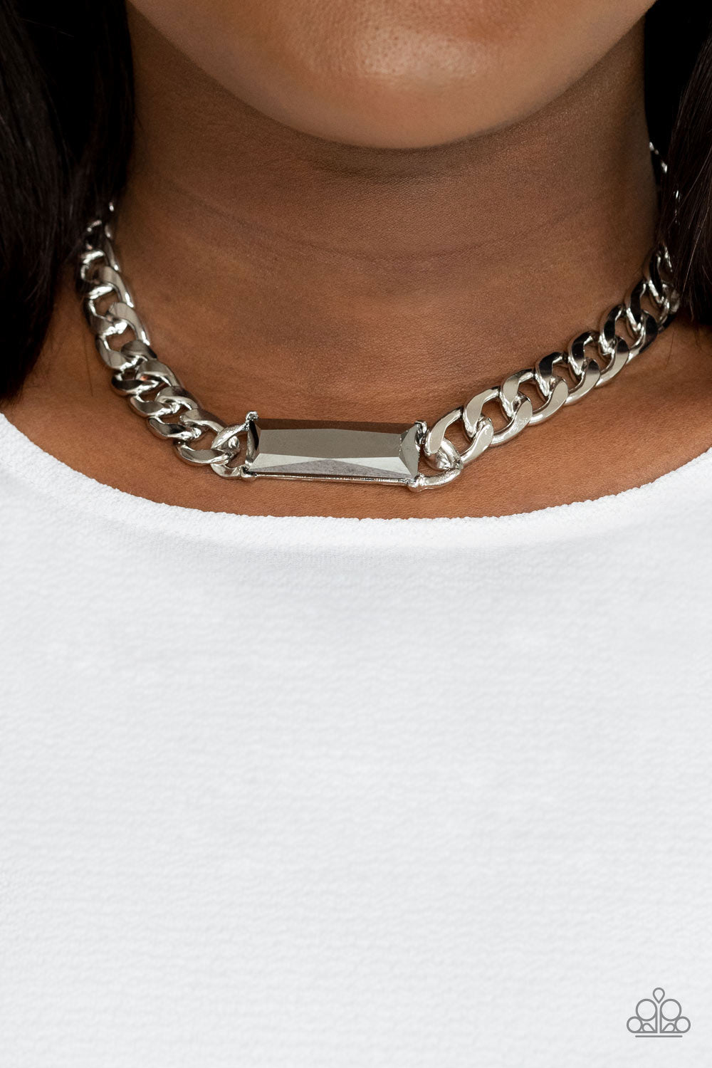 Paparazzi ♥ Urban Royalty - Silver ♥  Necklace