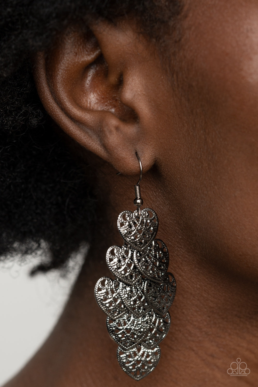 Paparazzi ♥ Shimmery Soulmates - Black ♥  Earrings