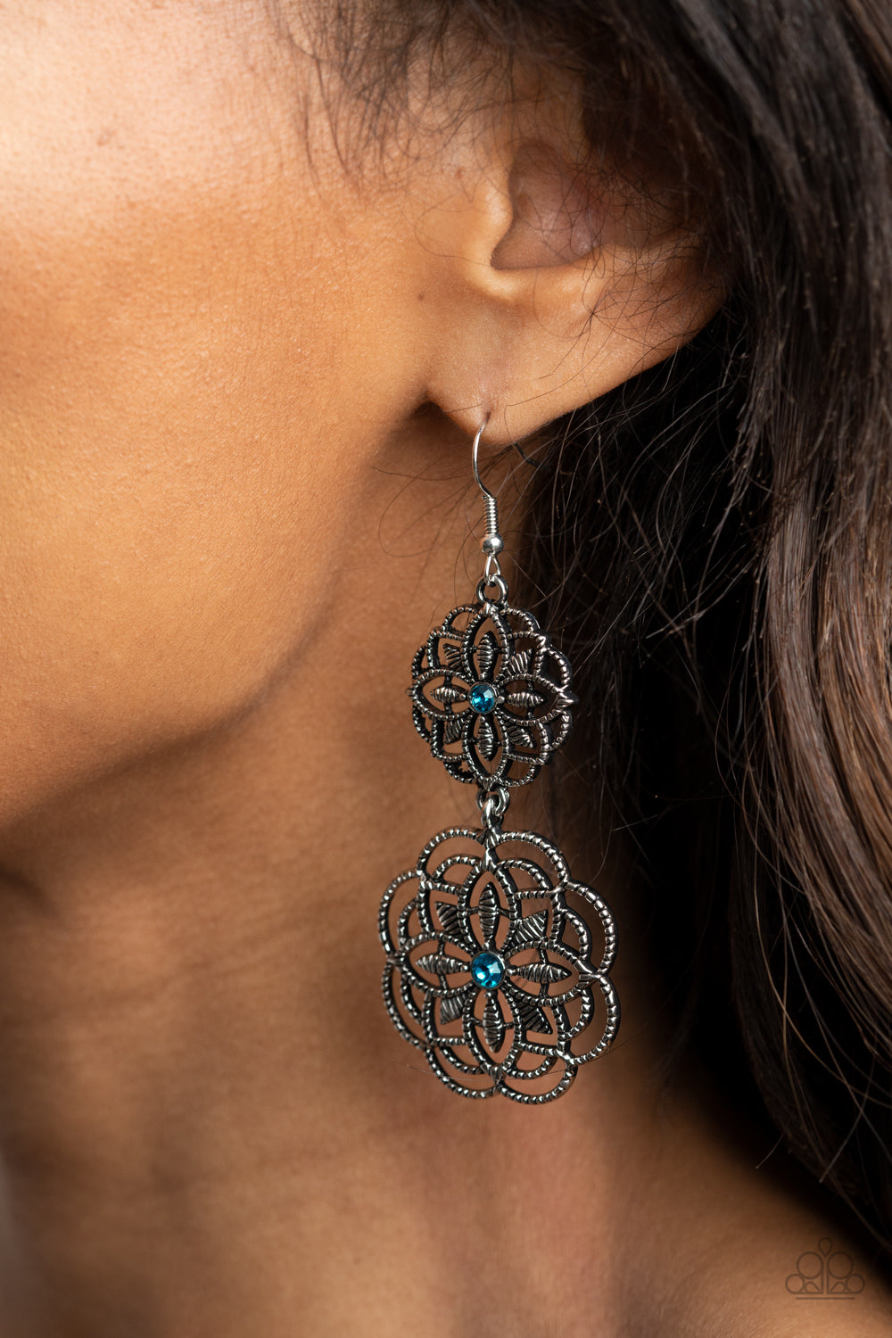 Paparazzi ♥ Mandala Mecca - Blue ♥  Earrings