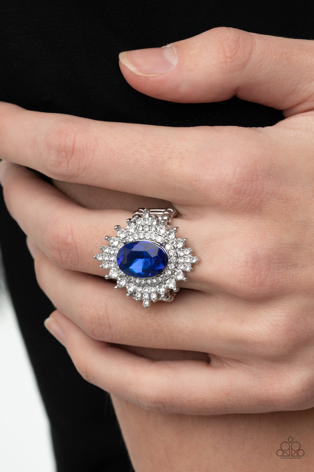Paparazzi ♥ Five-Star Stunner - Blue ♥  Ring