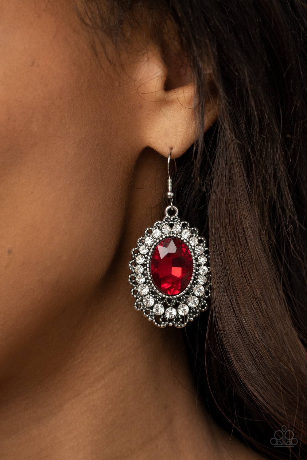 Paparazzi ♥ Glacial Gardens - Red ♥  Earrings