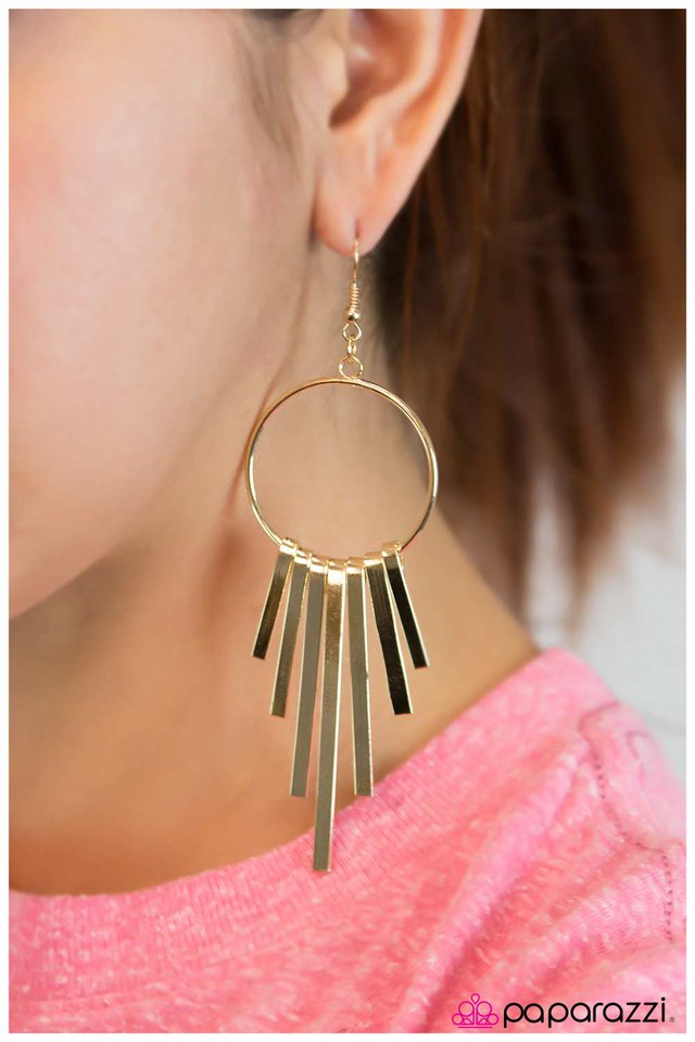 hanging-tough-gold-p5in-gdxx-021xx