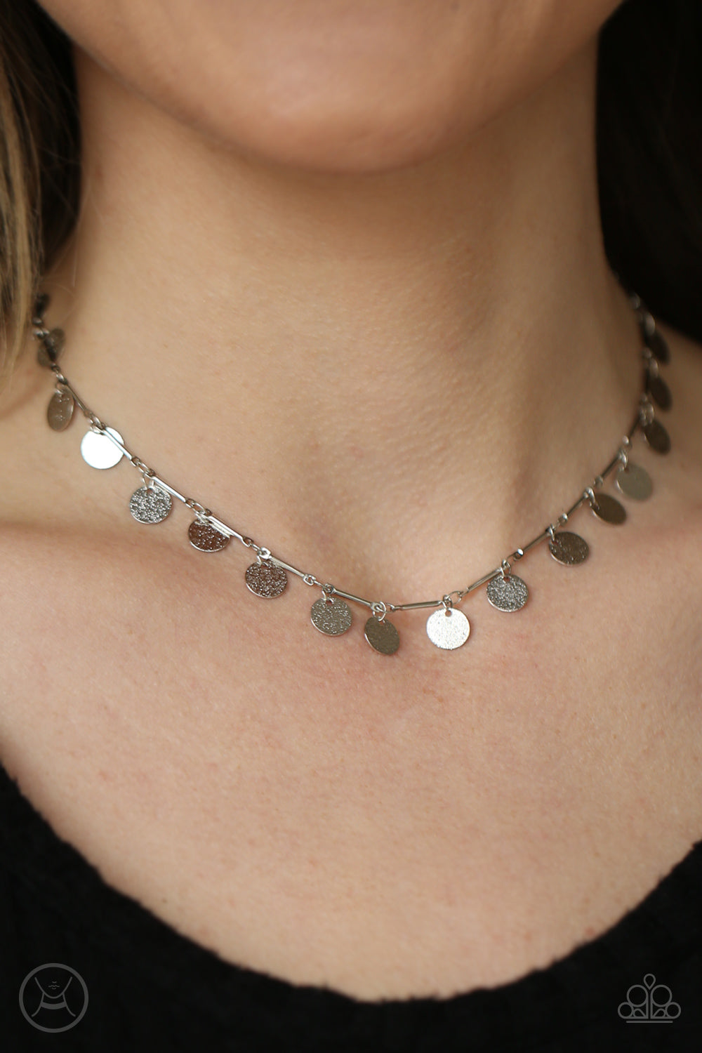 Paparazzi ♥ Musically Minimalist - Silver ♥  Necklace