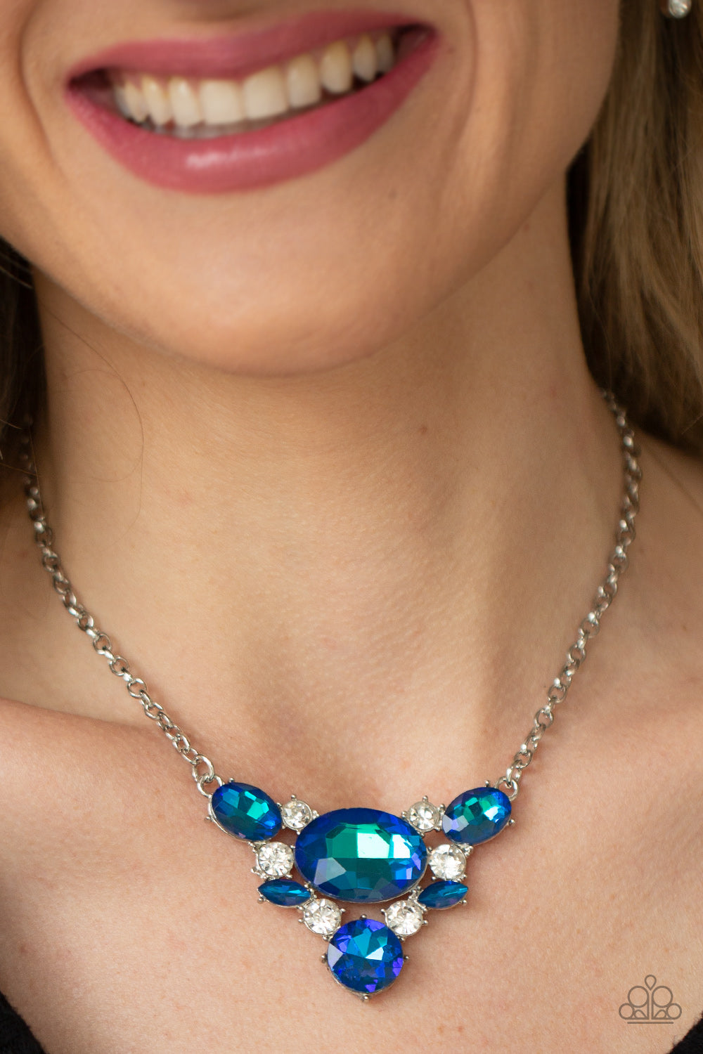 Paparazzi ♥ Cosmic Coronation - Blue ♥  Necklace
