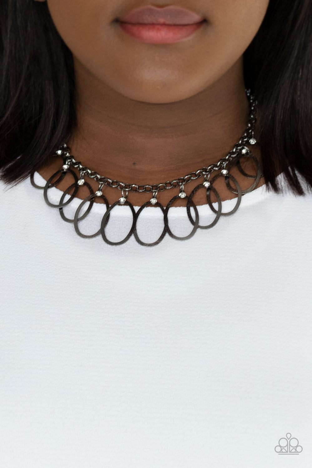 Paparazzi ♥ Double OVAL-time - Black ♥  Necklace