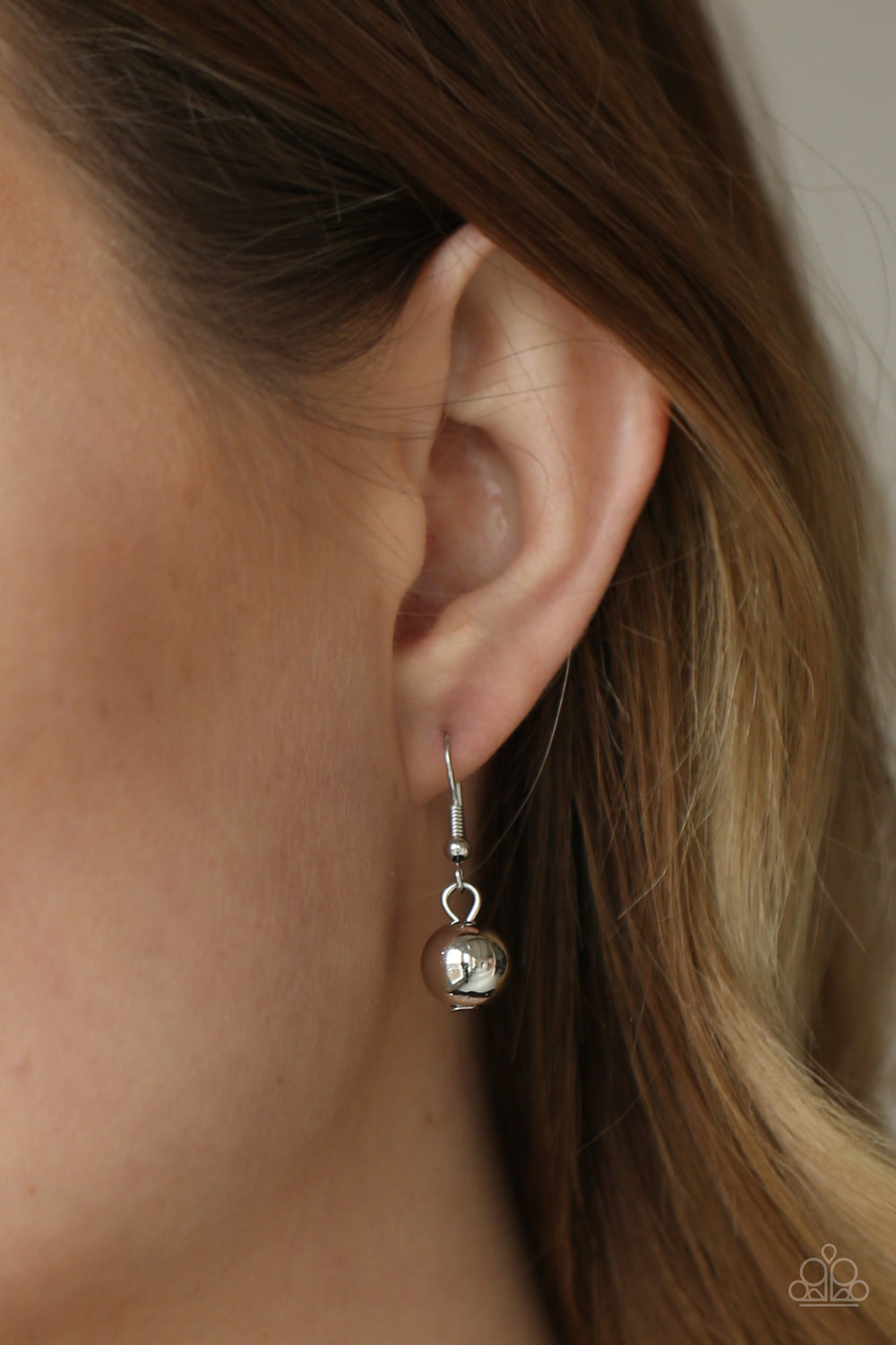 Paparazzi ♥ Extra Exhilarating - Silver ♥  Necklace