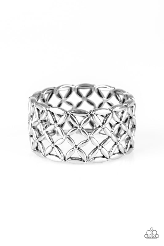 the-big-bloom-silver-p9wh-svxx-173xx