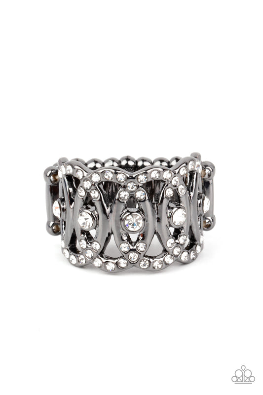 oval-ruled-black-p4re-bkxx-239xx