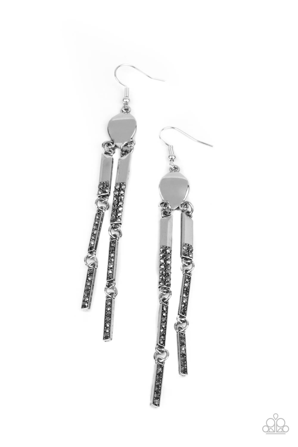Paparazzi ♥ Defined Dazzle - Silver ♥ Earrings