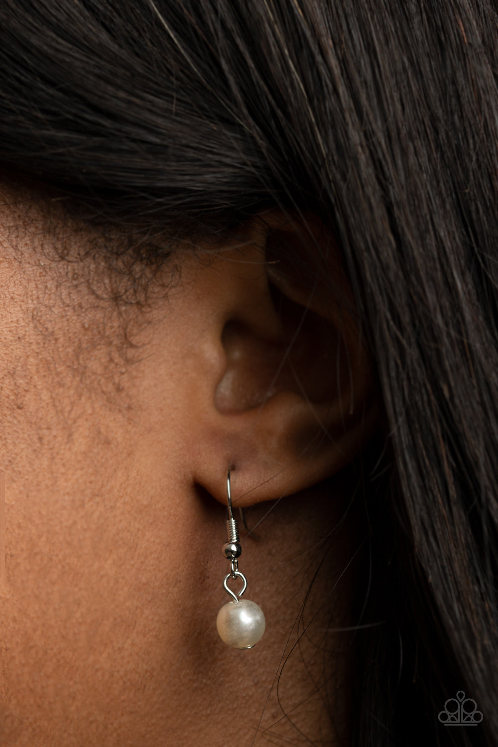 Paparazzi ♥ Royal Announcement - White ♥  Necklace