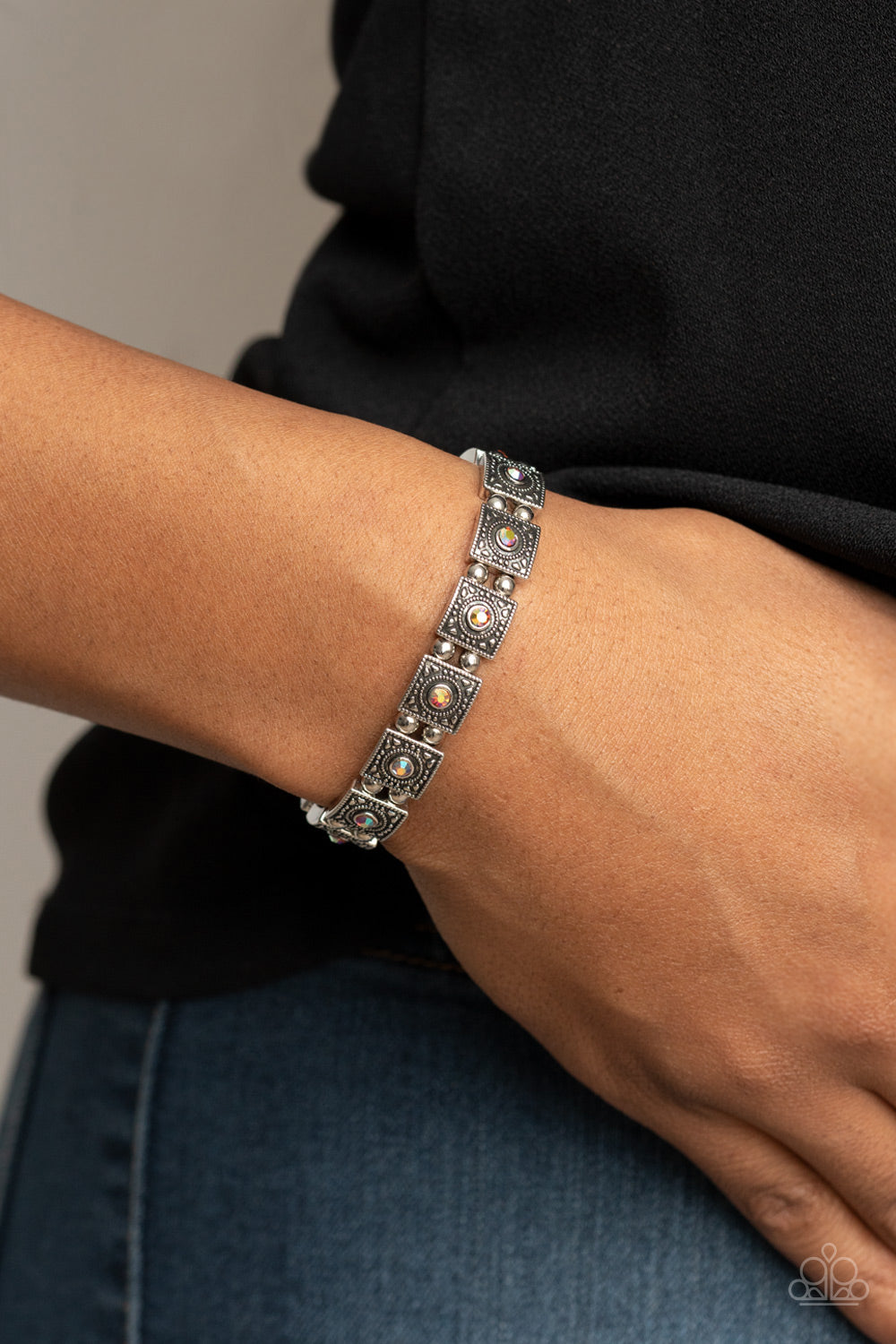 Paparazzi ♥ Cosmic Conquest - Orange ♥  Bracelet