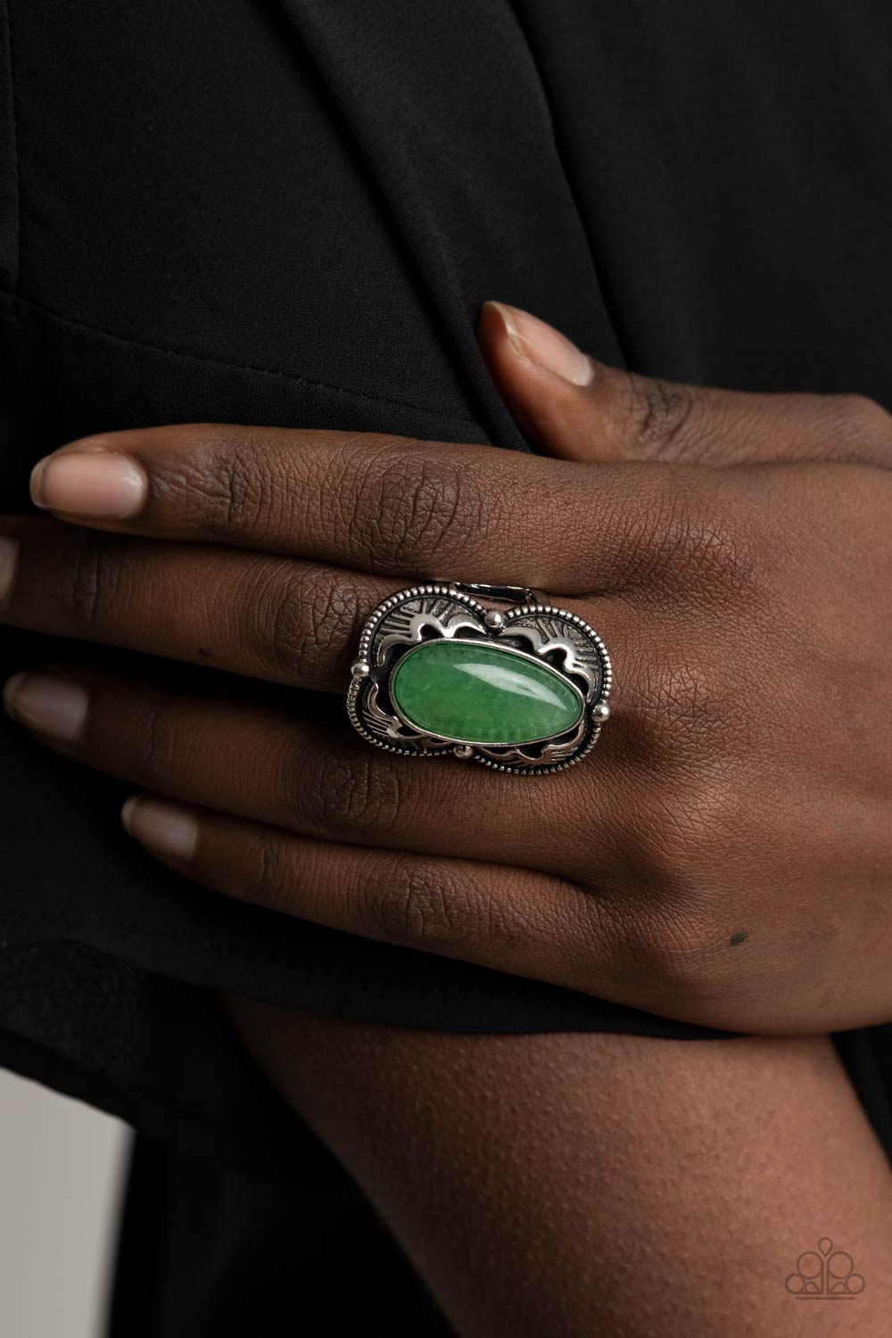 Paparazzi ♥ Mystical Mambo - Green ♥  Ring