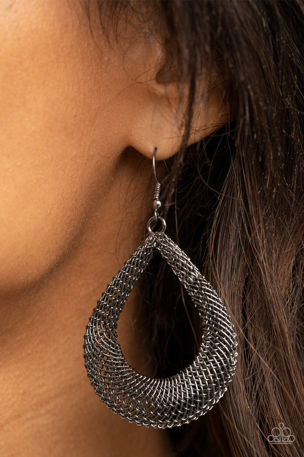Paparazzi ♥ A Hot MESH - Black ♥  Earrings