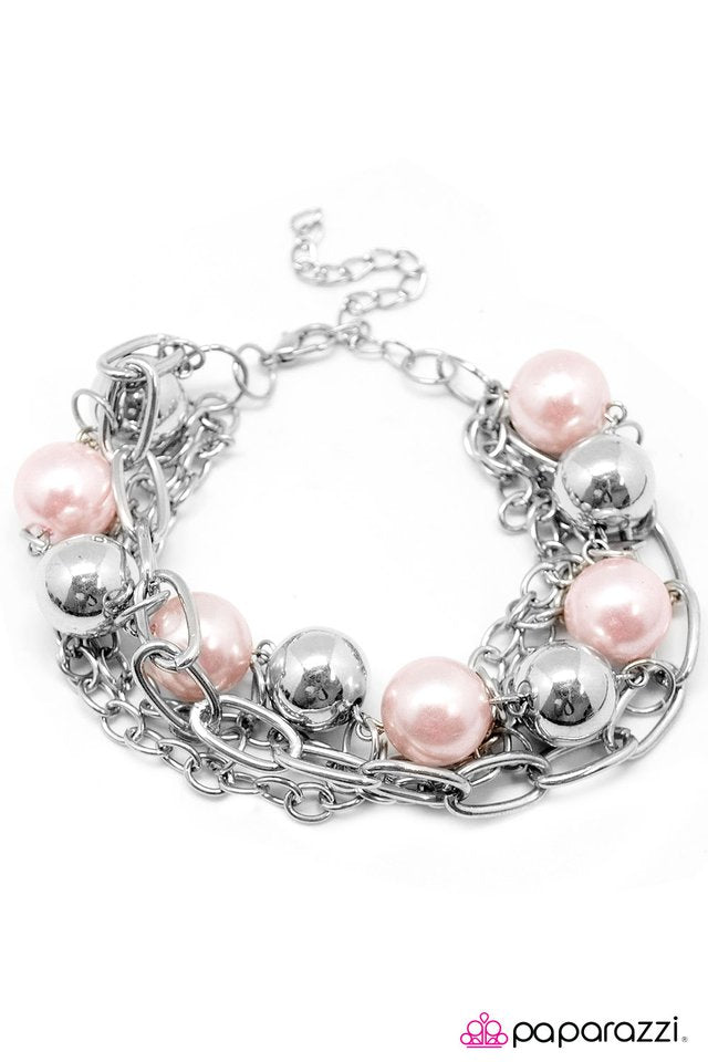 Paparazzi ♥ Right Side of the Tracks - Pink ♥ Bracelet