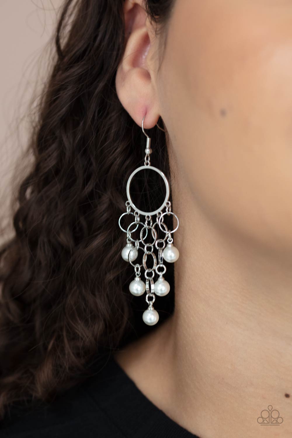 Paparazzi ♥ When Life Gives You Pearls - White ♥  Earrings