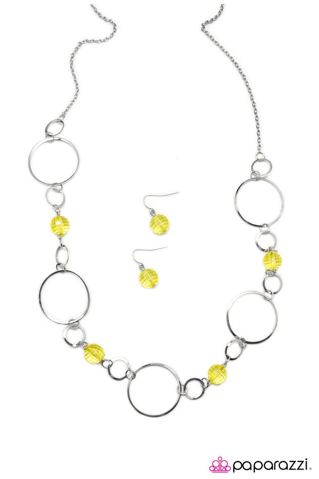Paparazzi ♥ Lets Start At the Very Beginning - Yellow ♥ Necklace