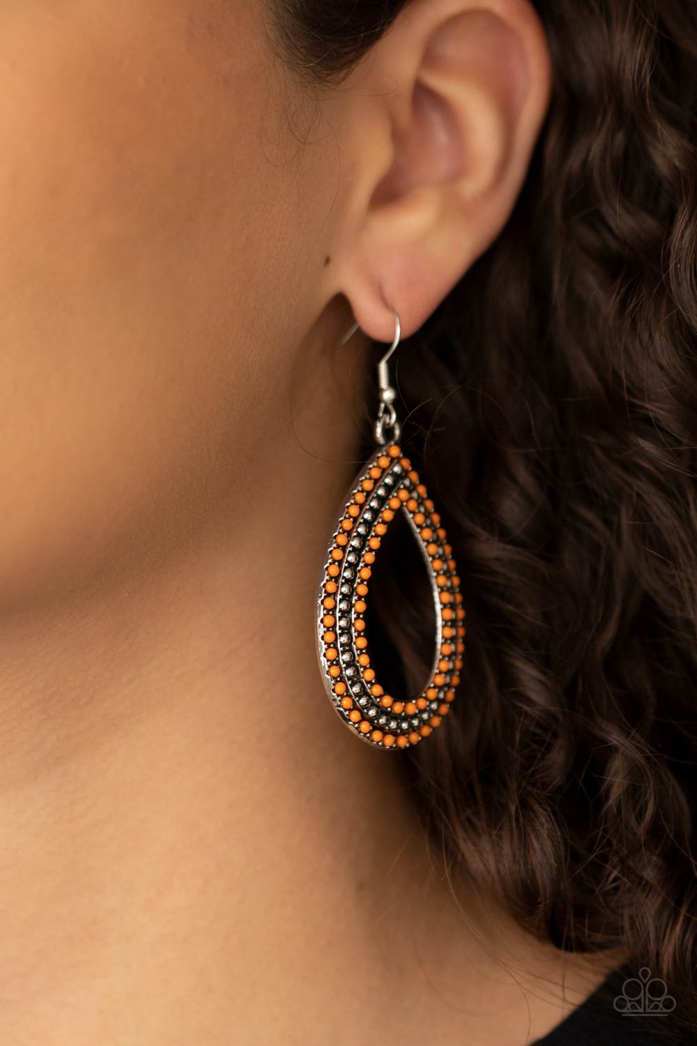 Paparazzi ♥ Tear Tracks - Orange ♥  Earrings