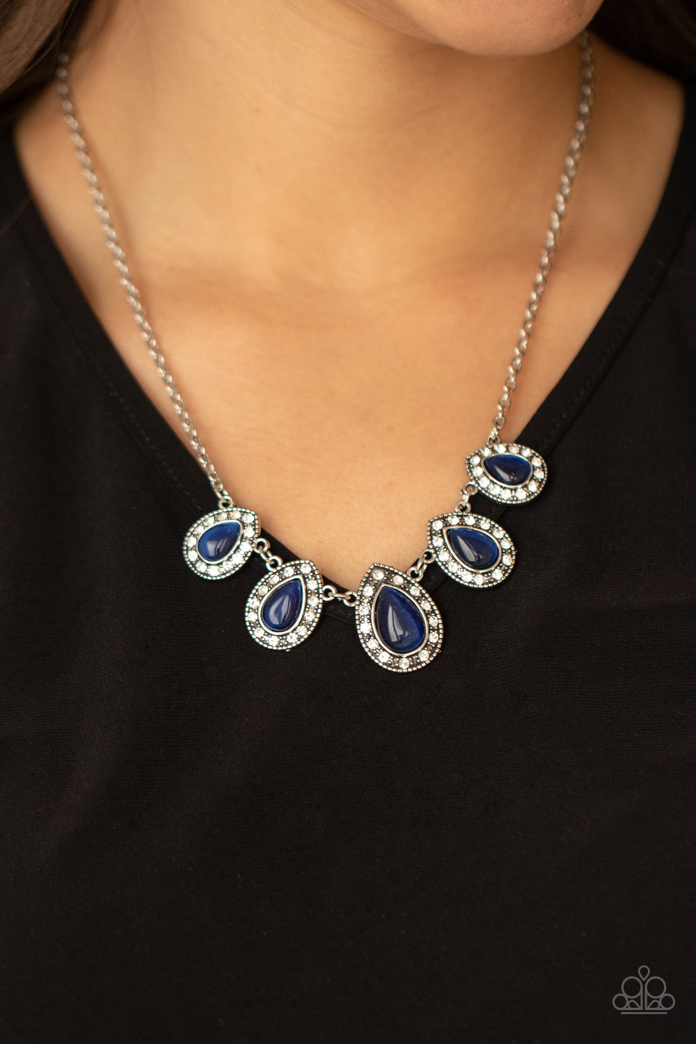 Paparazzi ♥ Everlasting Enchantment - Blue ♥  Necklace