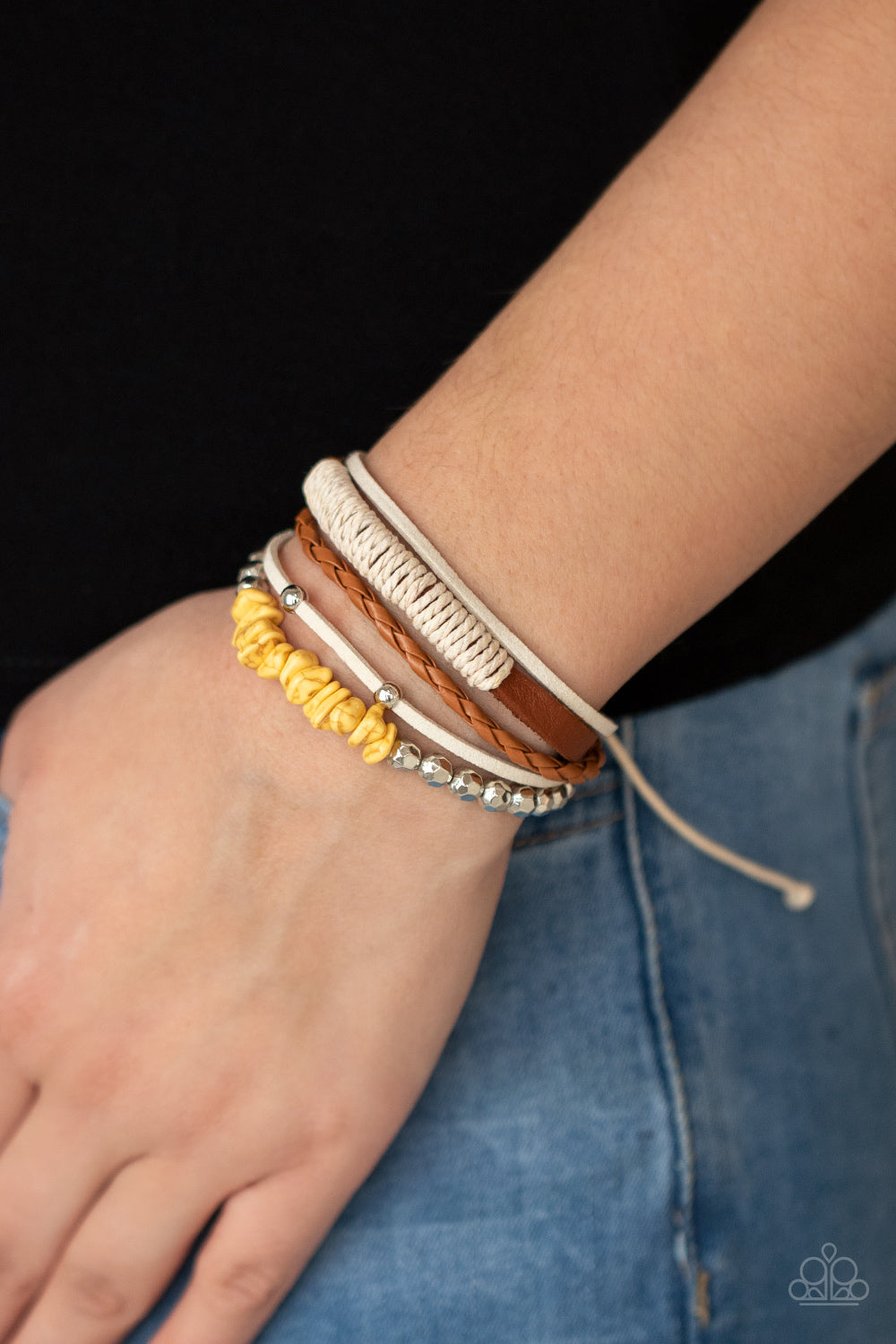 Paparazzi ♥ Keep At ROAM Temperature - Yellow ♥  Bracelet