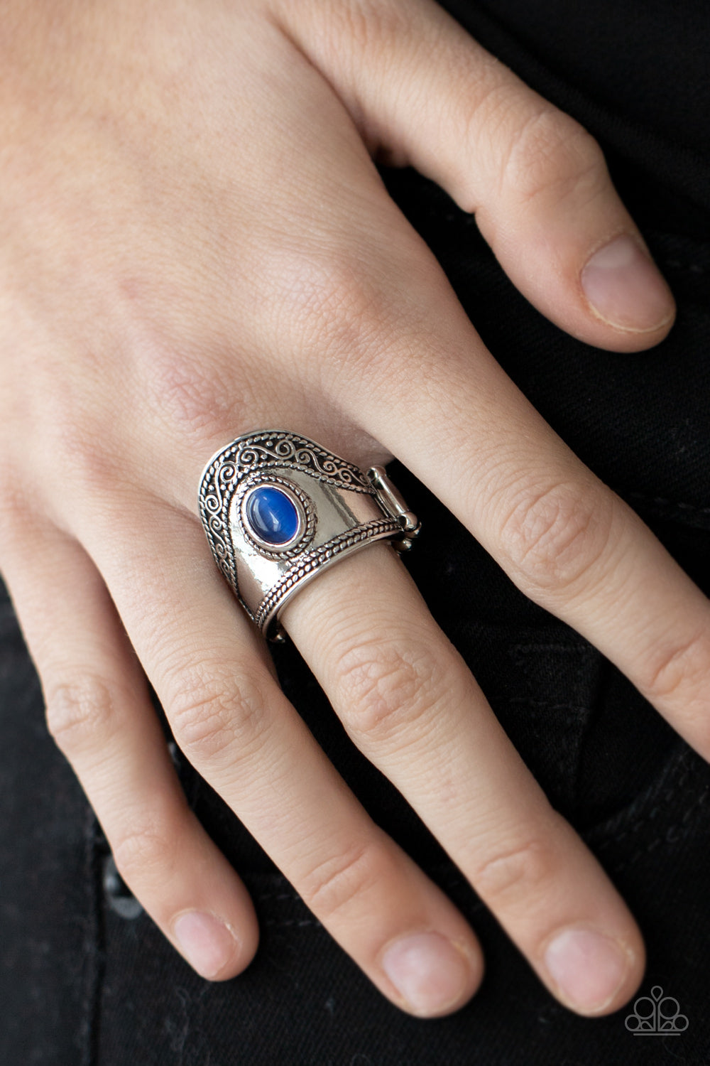 Paparazzi ♥ Dreamy Definition - Blue ♥  Ring