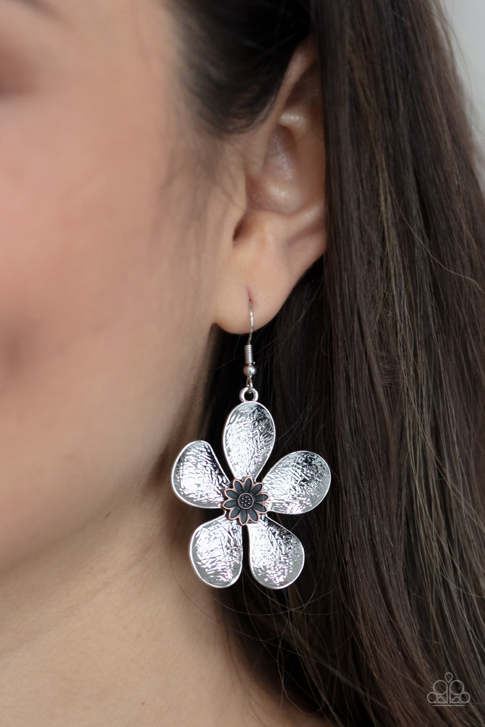 Paparazzi ♥ Fresh Florals - Silver ♥  Earrings