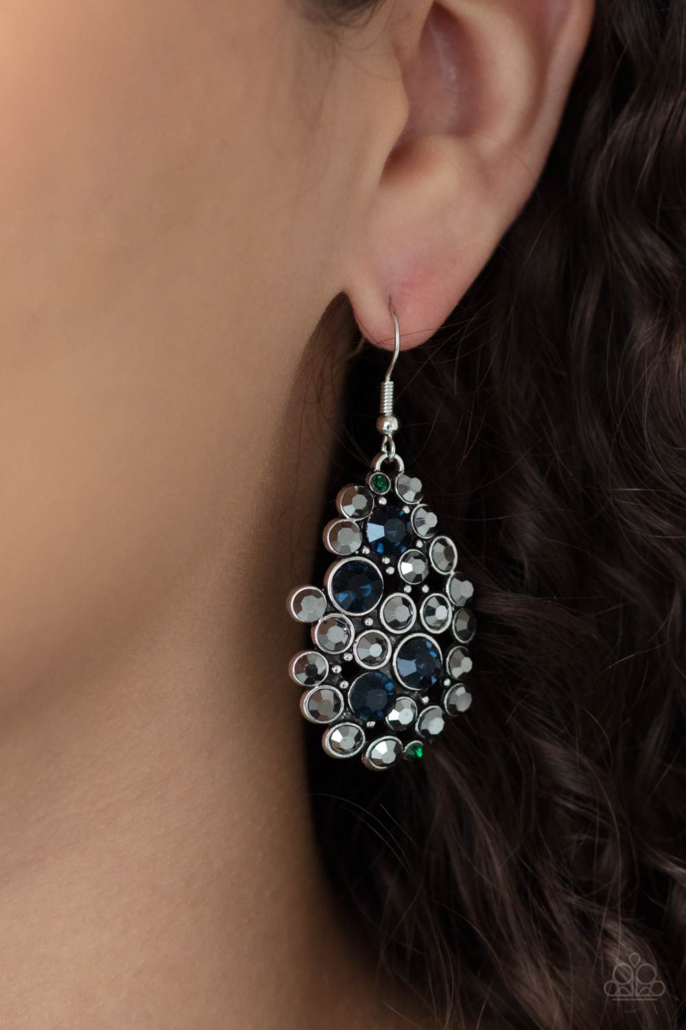 Paparazzi ♥ Smolder Effect - Multi ♥  Earrings
