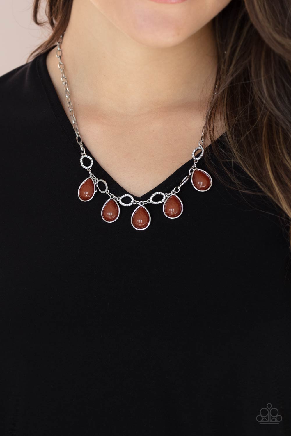 Paparazzi ♥ Majestically Mystic - Brown ♥  Necklace