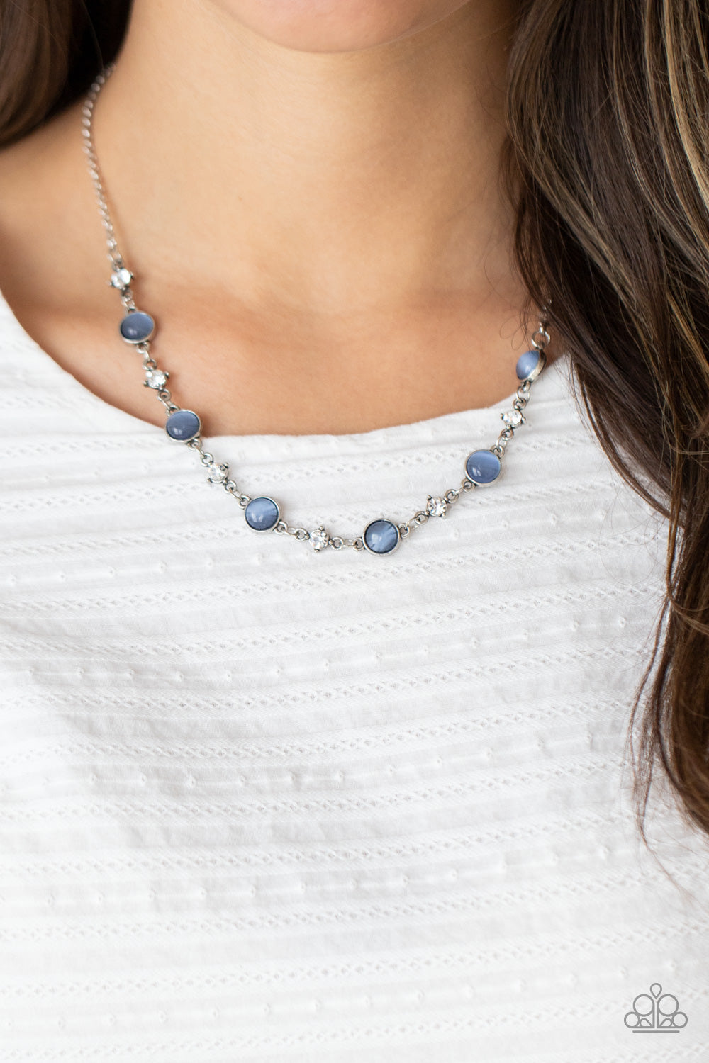 Paparazzi ♥ Inner Illumination - Blue ♥  Necklace