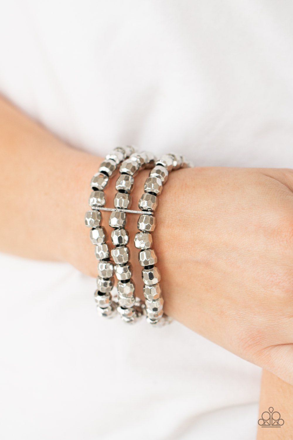 Paparazzi ♥ Magnetically Maven - Silver ♥  Bracelet