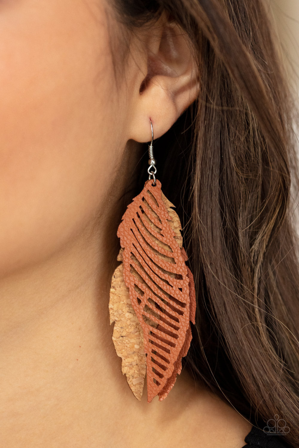Paparazzi ♥ WINGING Off The Hook - Brown ♥  Earrings
