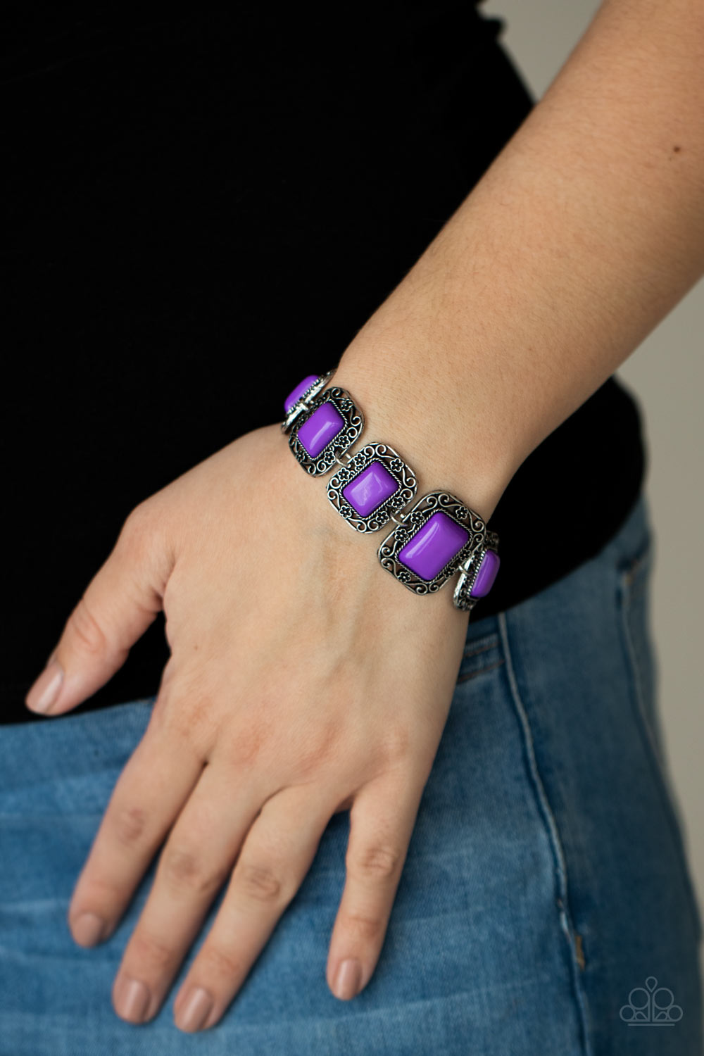 Paparazzi ♥ Retro Rodeo - Purple ♥  Bracelet